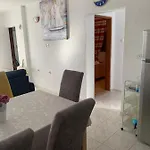 Apartment Lucic - Feels Like Home, Away From Razanj