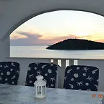 Apartment Lucic - Feels Like Home, Away From