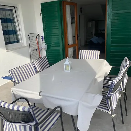 Lucic - Feels Like Home, Away From Apartamento Ražanj