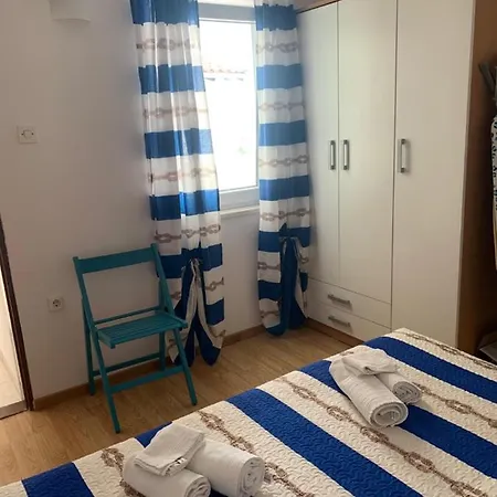 Apartment Lucic - Feels Like Home, Away From