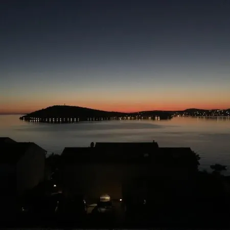 Lucic - Feels Like Home, Away From Apartamento Ražanj