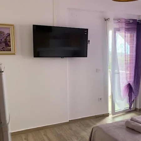 Lucic - Feels Like Home, Away From * Ražanj