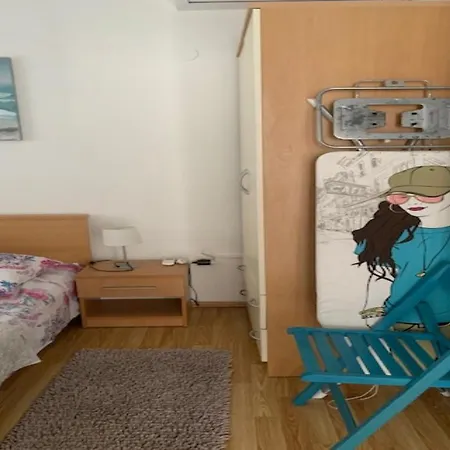 Lucic - Feels Like Home, Away From * Ražanj