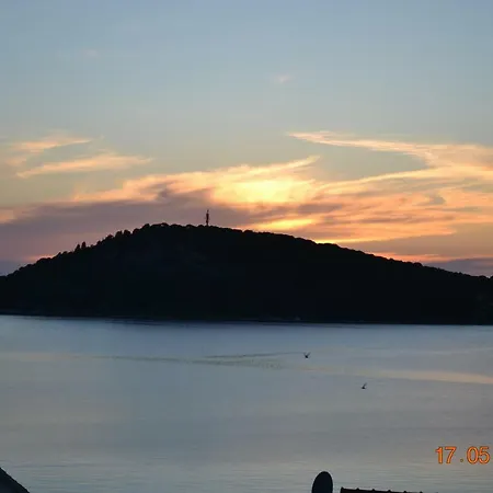 Apartamento Lucic - Feels Like Home, Away From *