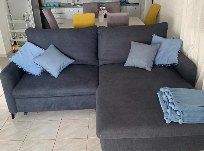 Lucic - Feels Like Home, Away From * Ražanj