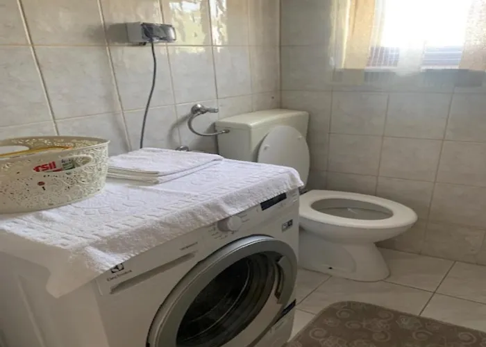 Lucic - Feels Like Home, Away From Apartment Razanj