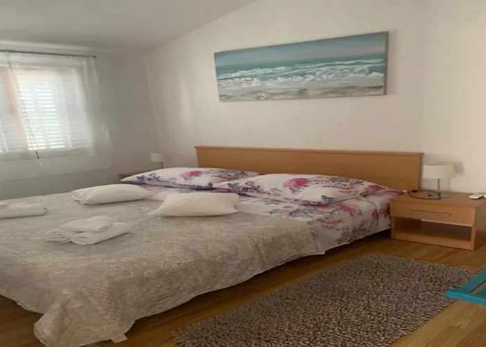 Lucic - Feels Like Home, Away From Ražanj