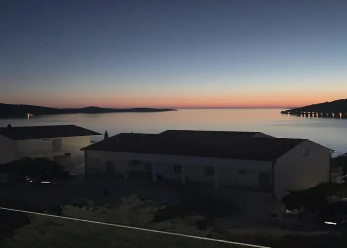 Lucic - Feels Like Home, Away From * Ražanj