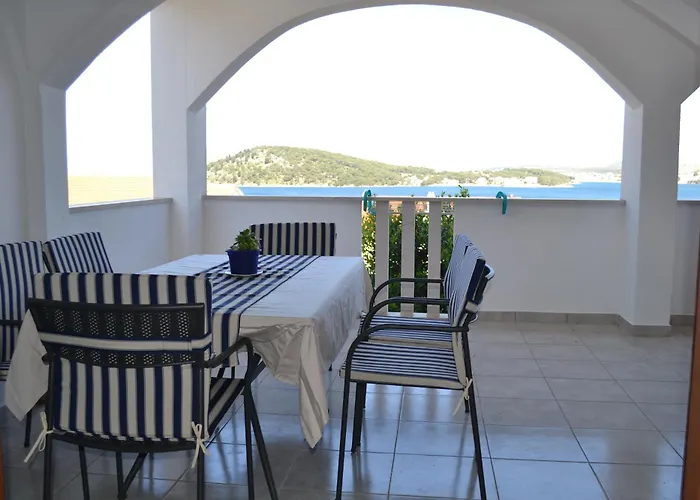 Lucic - Feels Like Home, Away From *