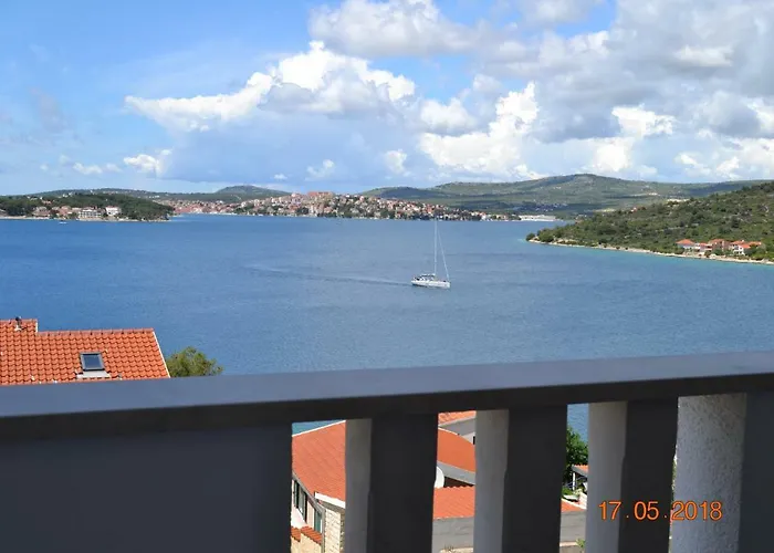 Lucic - Feels Like Home, Away From *