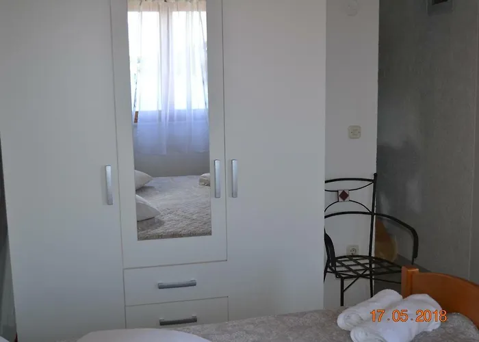 Lucic - Feels Like Home, Away From * Ražanj